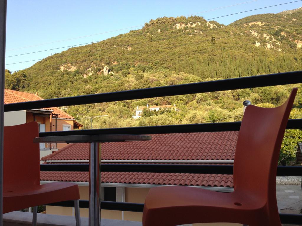 Remezzo Apartments Sami  Ruang foto